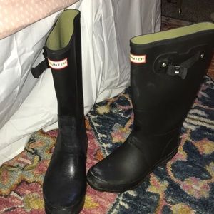 matte black hunter rain boots women’s size 9